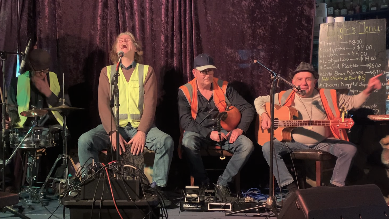 Planet playing at Mainly Acoustic, Upper Hutt